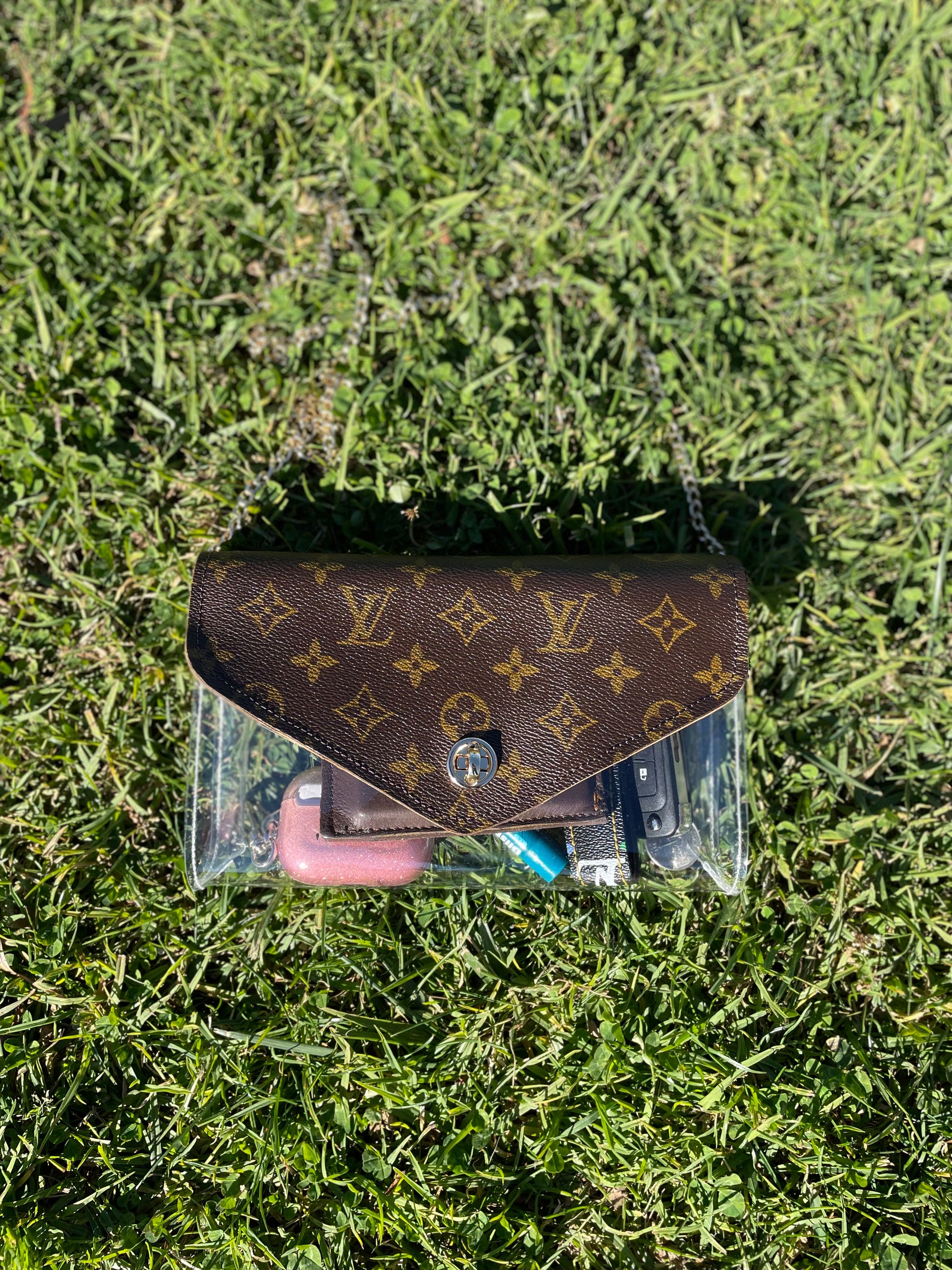 Handmade Louis Vuitton clear stadium bag  Stadium bag, Clear stadium bag, Louis  vuitton